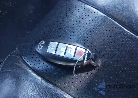 2013 Infiniti G37 Journey z USA, uszkodzony, nr VIN JN1CV6AP6DM717453